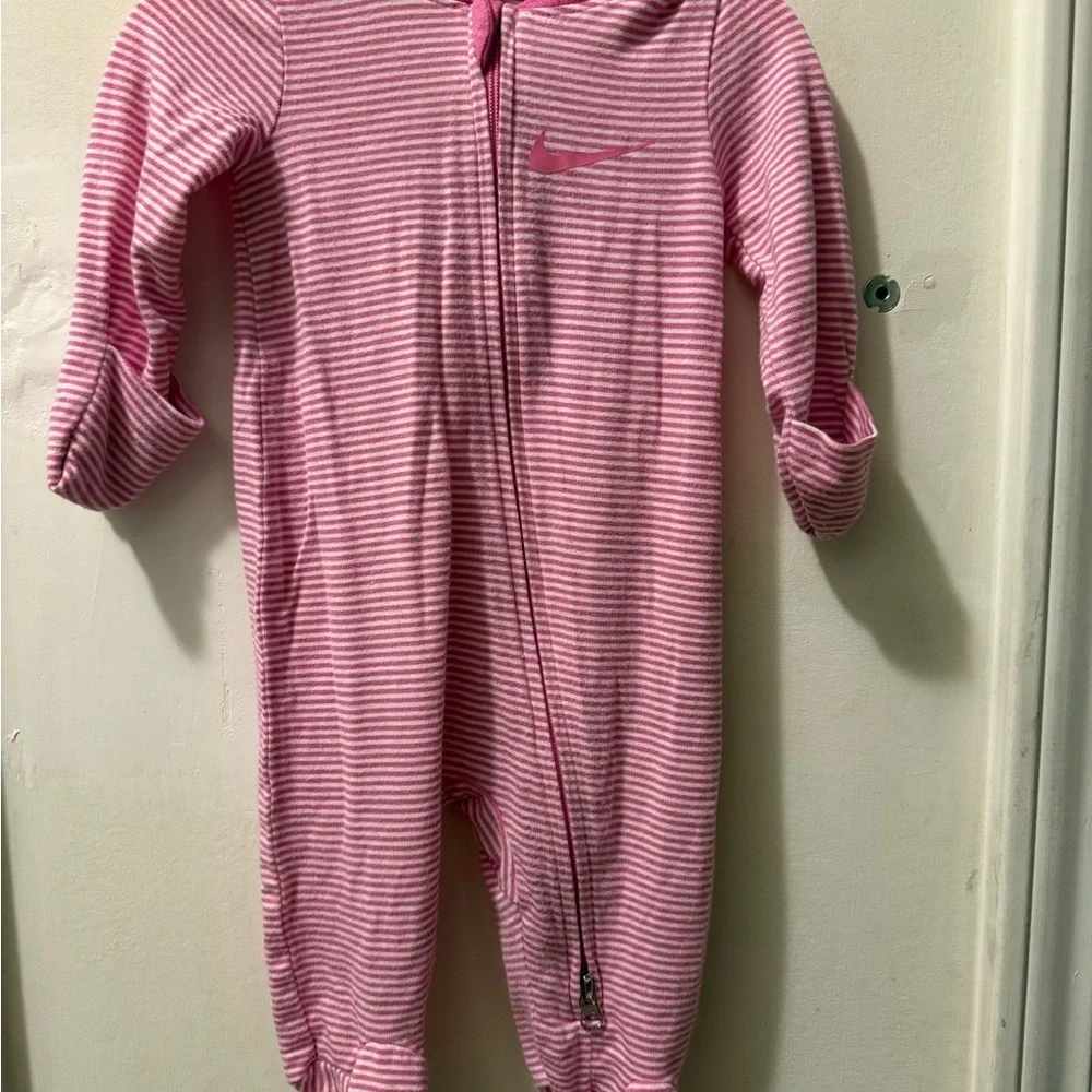 Newborn Nike Viscose Striped Footed Sleeper